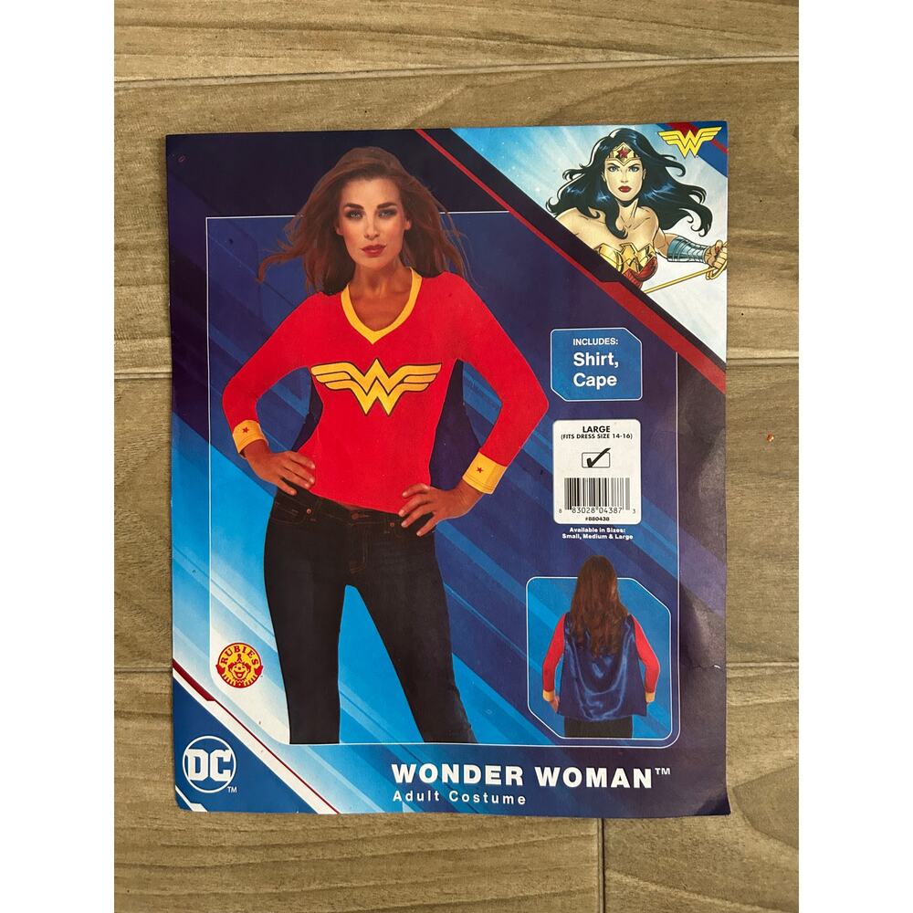 WONDER WOMAN ADULT COSTUME SIZE LARGE SHIRT AND CAPE - Picture 3 of 4
